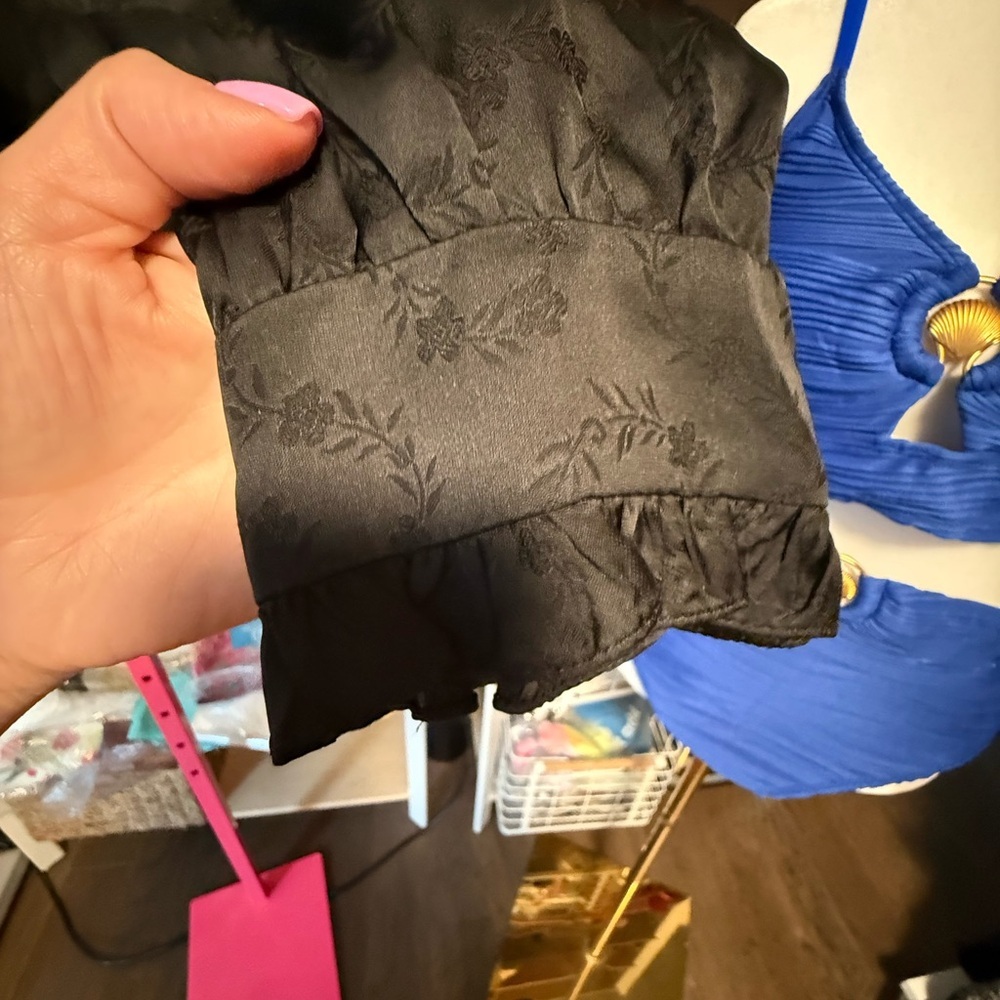 Sandro Elegant Black Blouse with Ruffles NWT Euro 4 - Picture 6 of 8